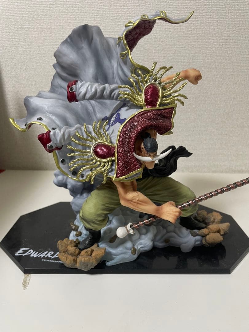 白ひげ　エドワード・ニューゲート フィギュアアーツ