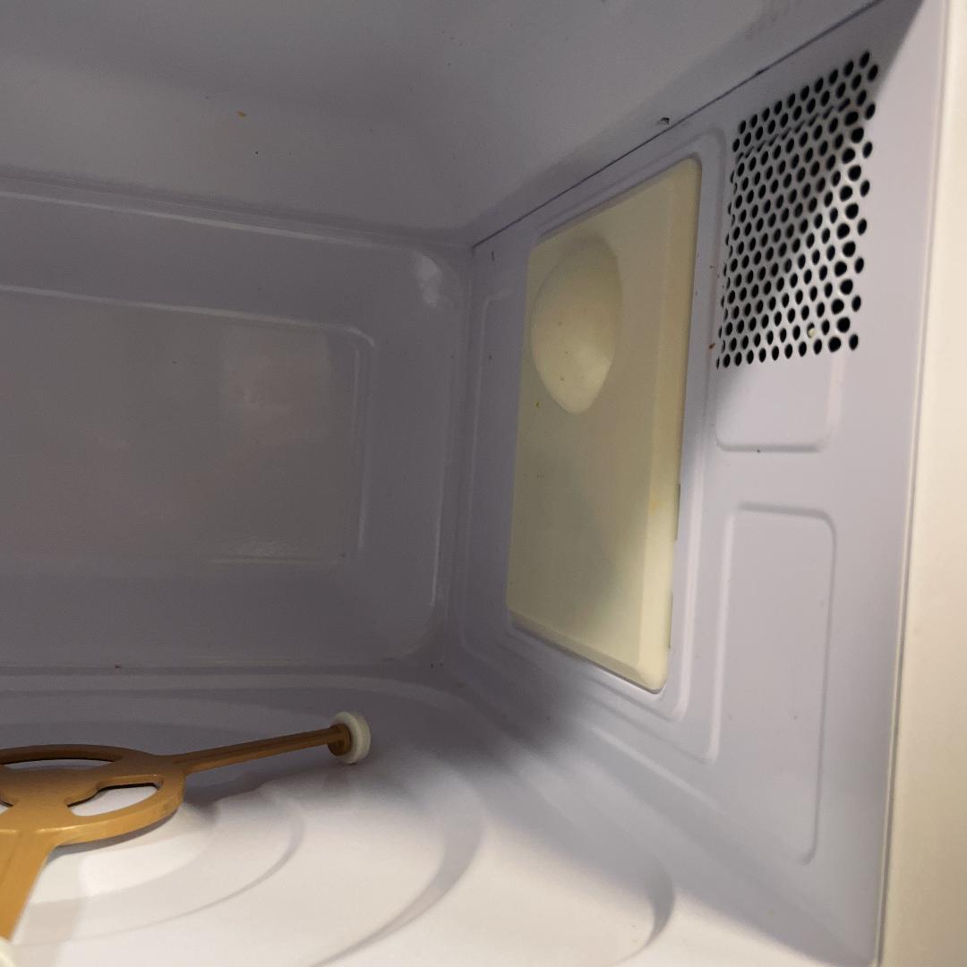 【美品】2024年製　アイリスオーヤマ KMB-T178-W 電子レンジ