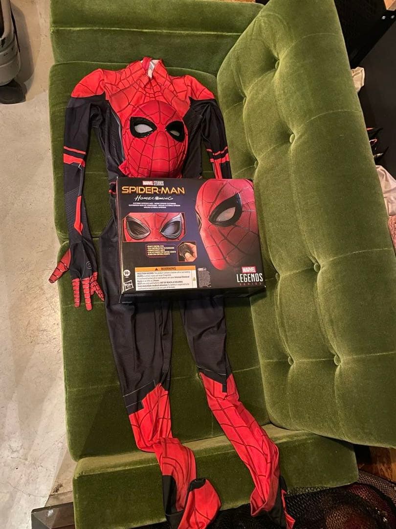 スパイダーマン　 マスクとスーツセット