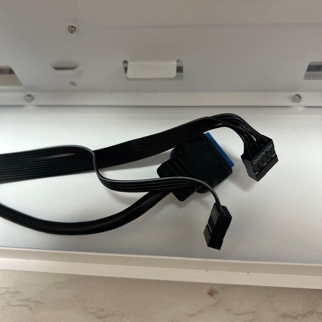 ネ*阪様 AsiaHorse Micro ATX PCケース ミドルタワー　白