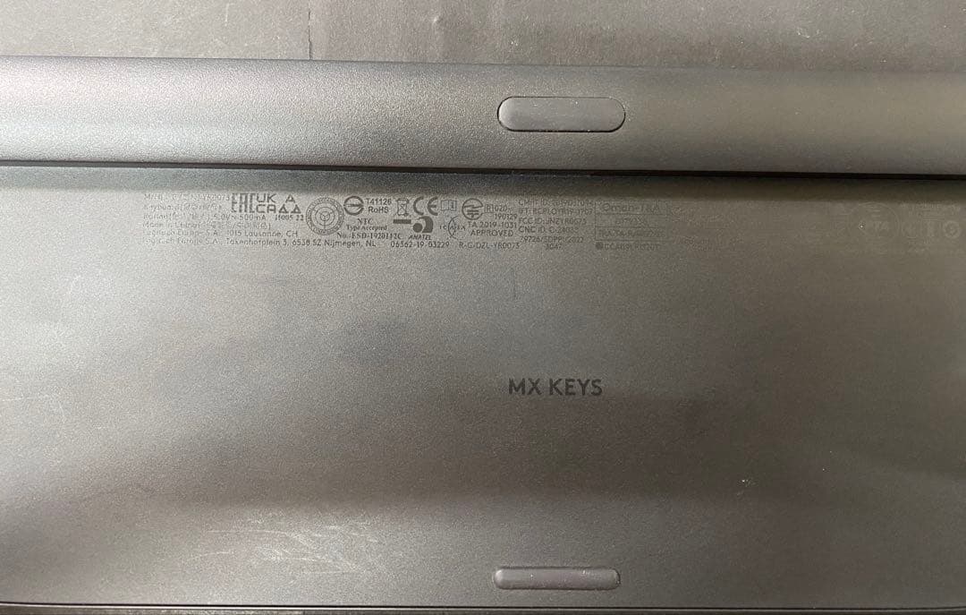 logi mx keys薄型デザインの日本語配列キーボード