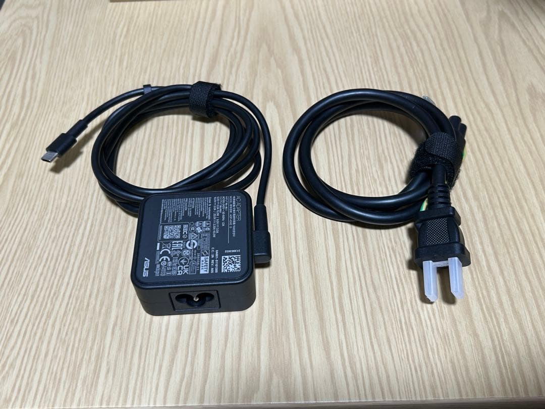 ASUS Chromebook CZ1000DV ブラック