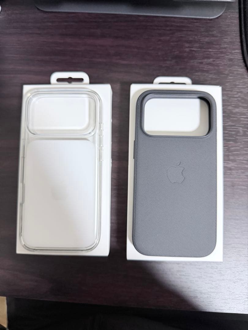 Iphone17pro ケース テックウーブンブラック & クリアケース