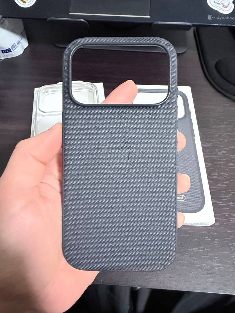 Iphone17pro ケース テックウーブンブラック & クリアケース