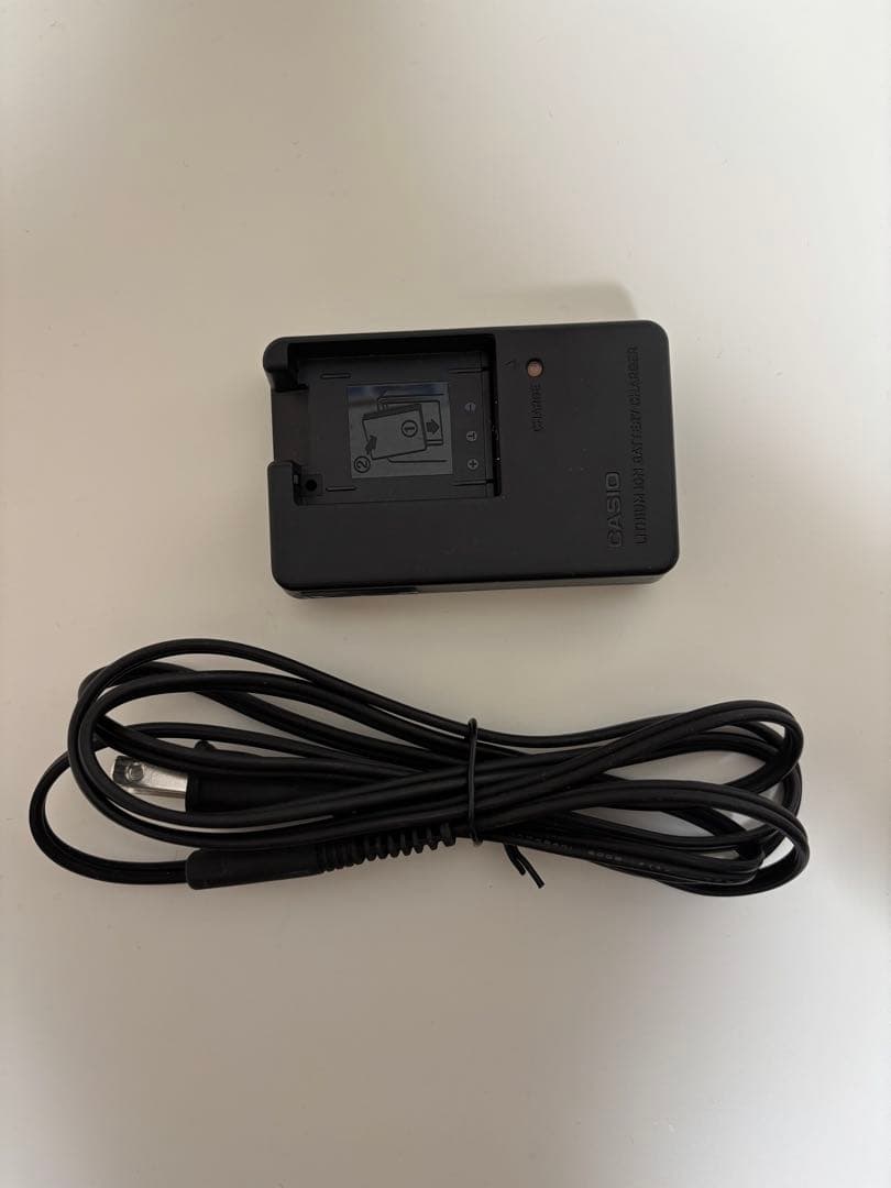 CASIO EXILM EX-Z150 デジタルカメラ