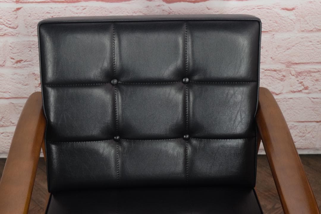 展示品　カリモク60 Kチェア スタンダードブラック　 W36170BW　19D