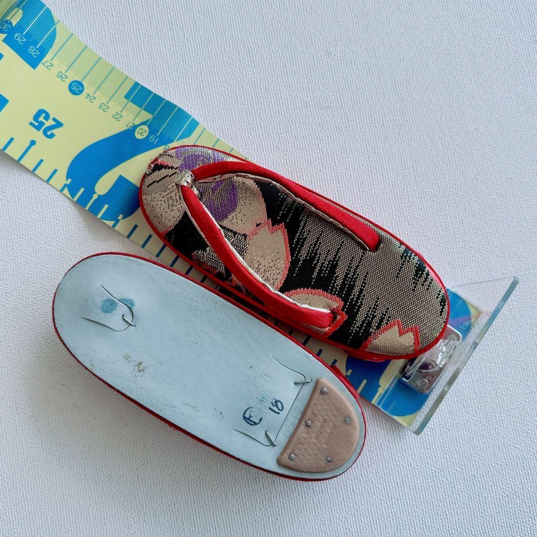 フルセット　七五三　７歳女の子　白系　蝶梅竹　レトロ　緑袋帯　簡単半衿　7075