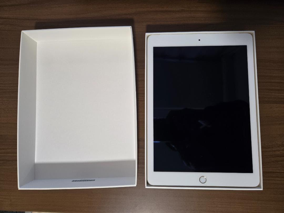 【JUNK】iPad Air2 Cellular 64GB ゴールド