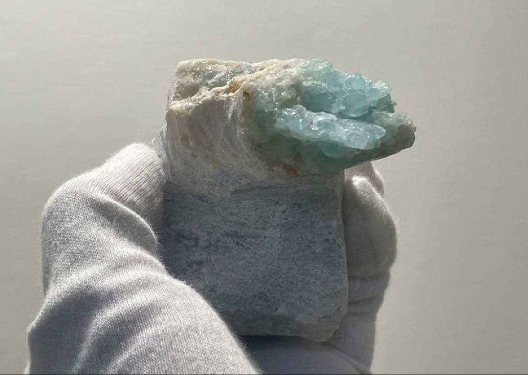 ピンクマニカラン水晶クラスター　レコードキーパ△ 貫入水晶　虹➕アクアマリン