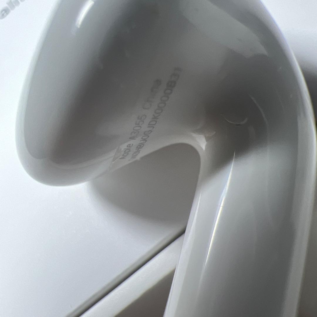 AirPods 第4世代 右耳 アクティブノイズキャンセリング　51