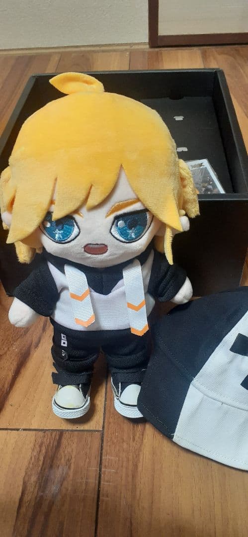 凹凸世界 金 ジン 20cm miniDOLLぬいぐるみ