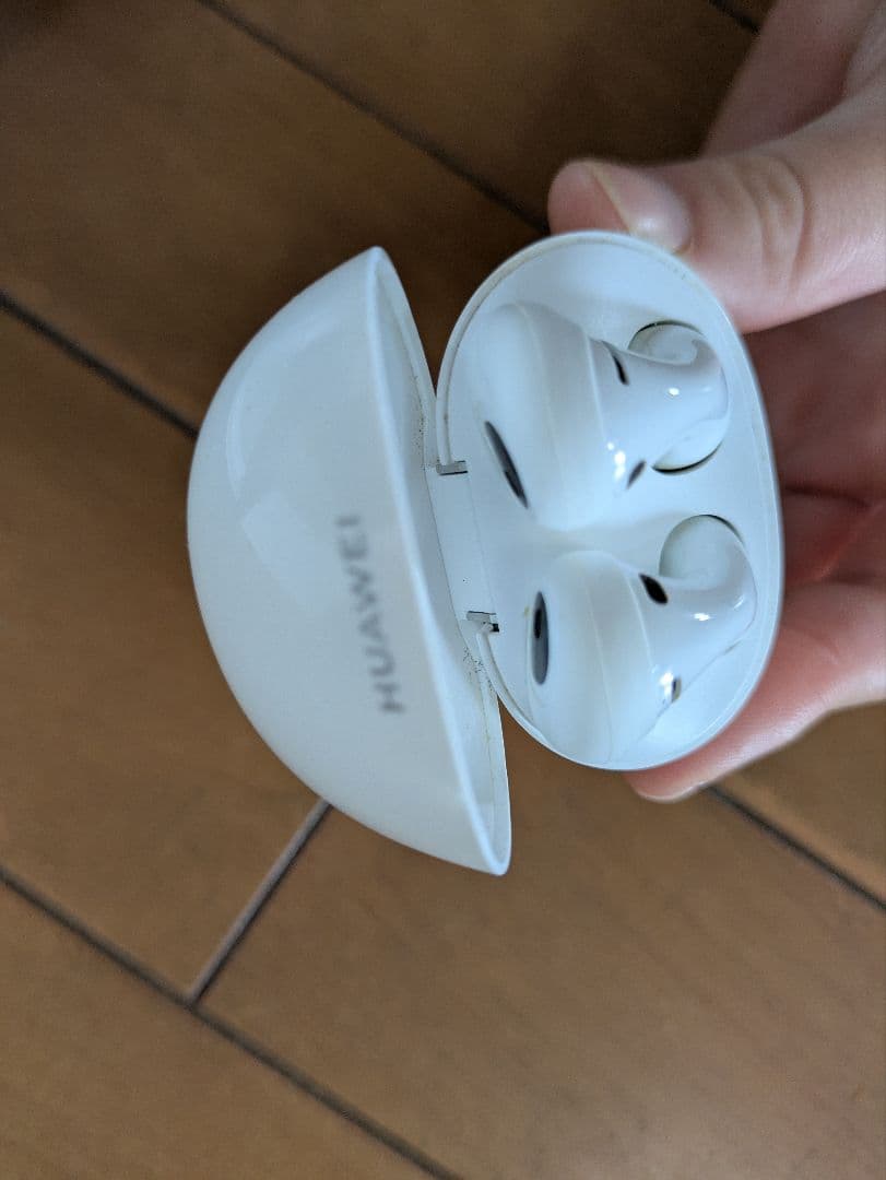HUAWEI FreeBuds 5 ワイヤレスイヤホン　ホワイト