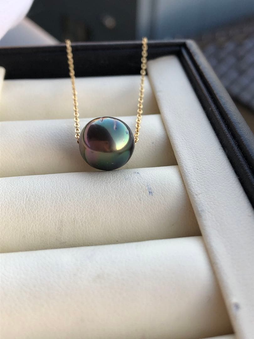 ピーコック　黒蝶真珠ネックレスPJ10