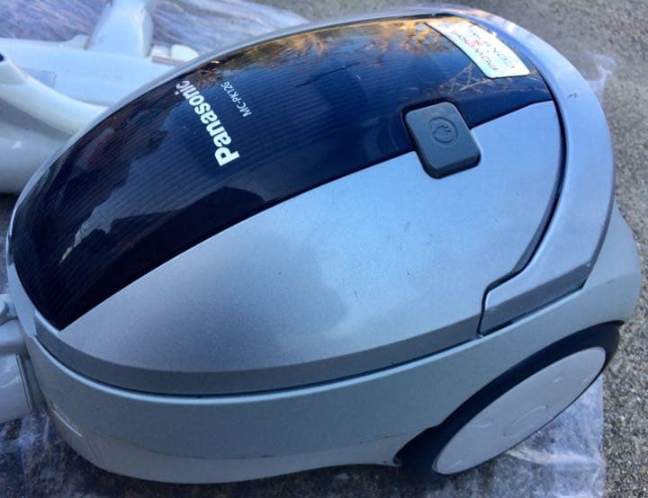 パナソニック 2011年 紙パック式掃除機 MC-PK12G 灰黒