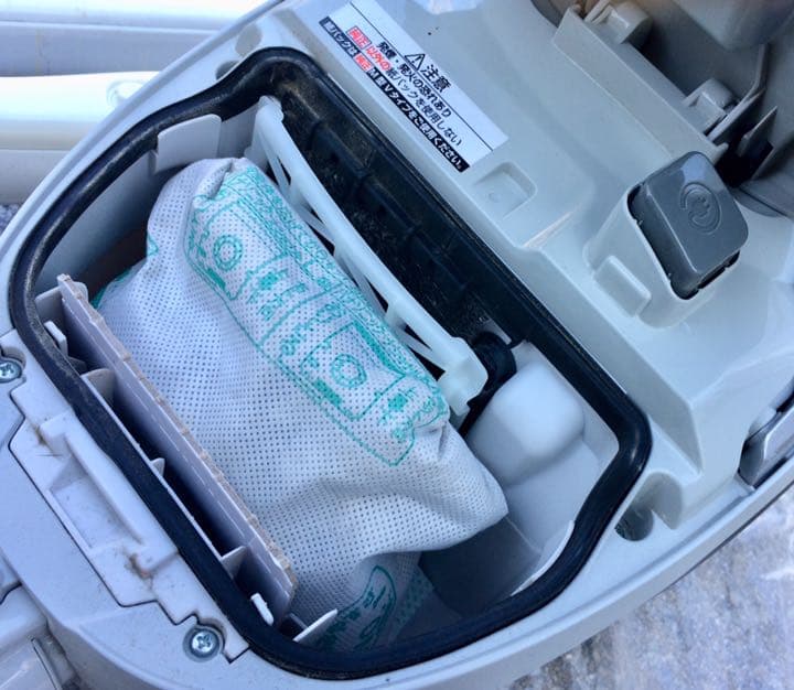 パナソニック 2011年 紙パック式掃除機 MC-PK12G 灰黒