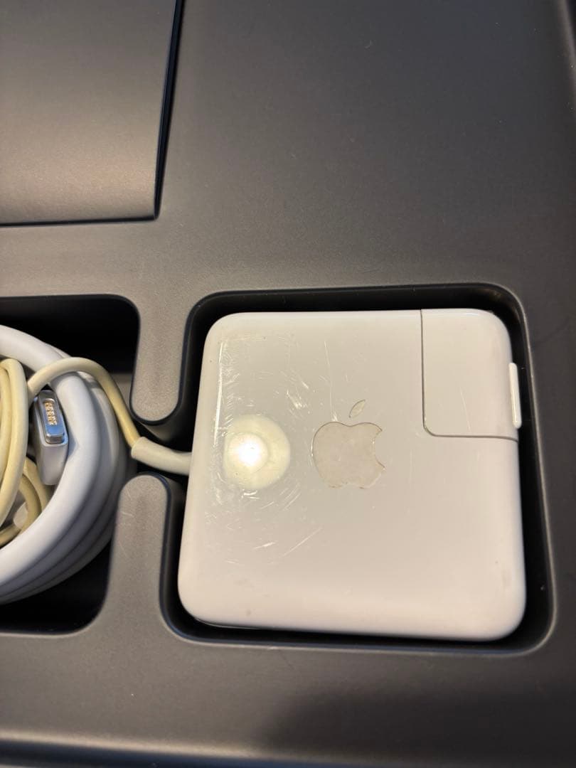 2017 MacBook Air13インチ i5 8GB 128GB