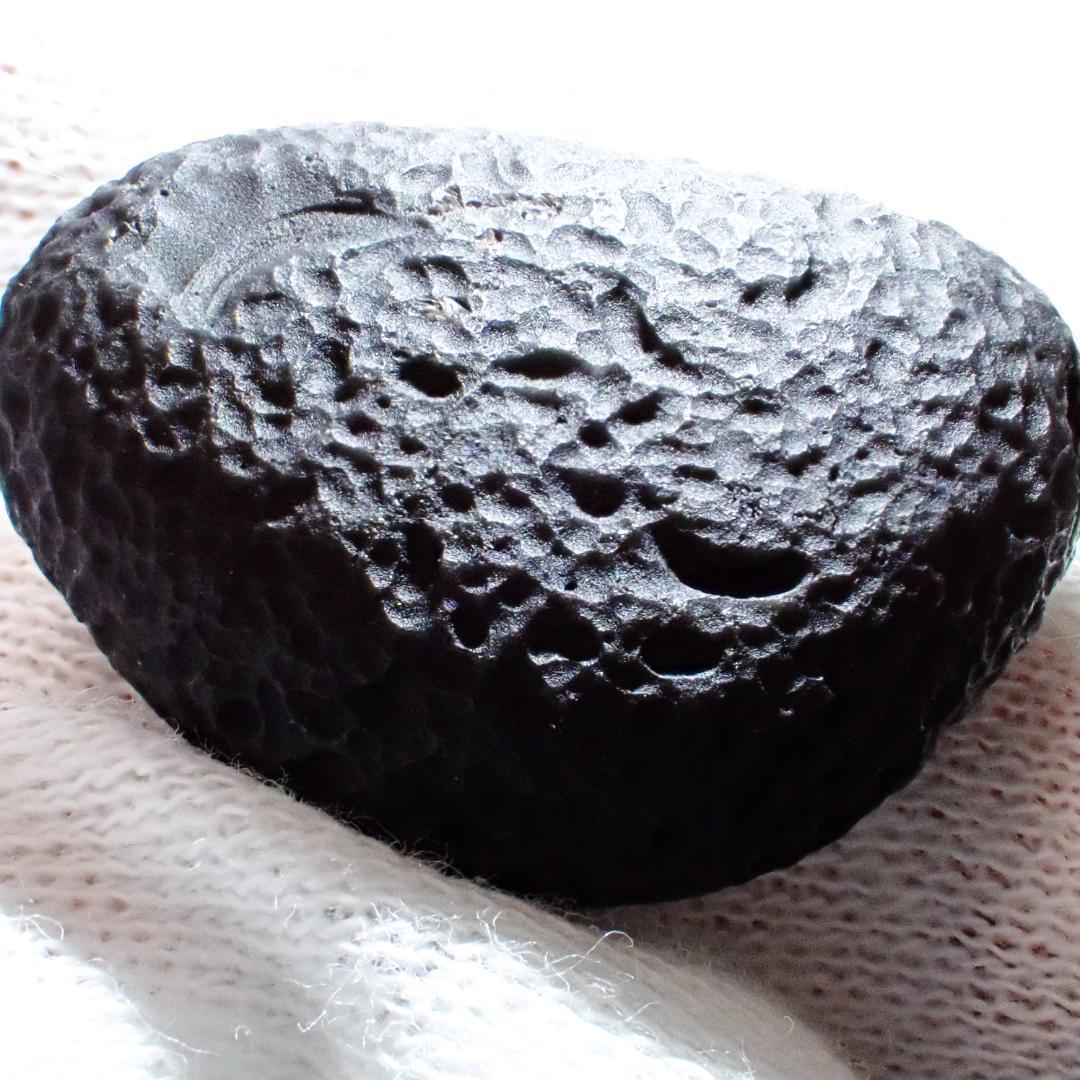 天然石 タキオン チンターマニ 隕石 2 水晶 原石 結晶 丸玉 パワーストーン