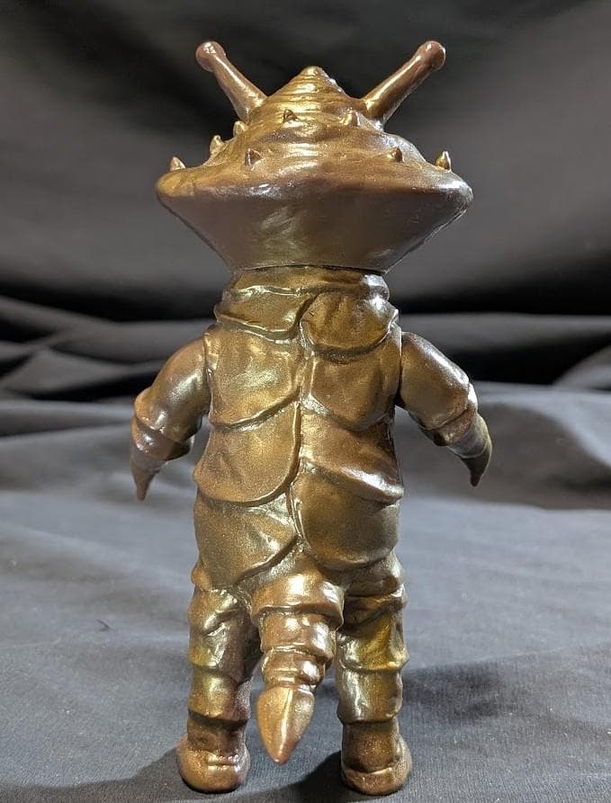 カネゴン「ウルトラQ」登場怪獣（ヤモマーク）ソフビフィギュア