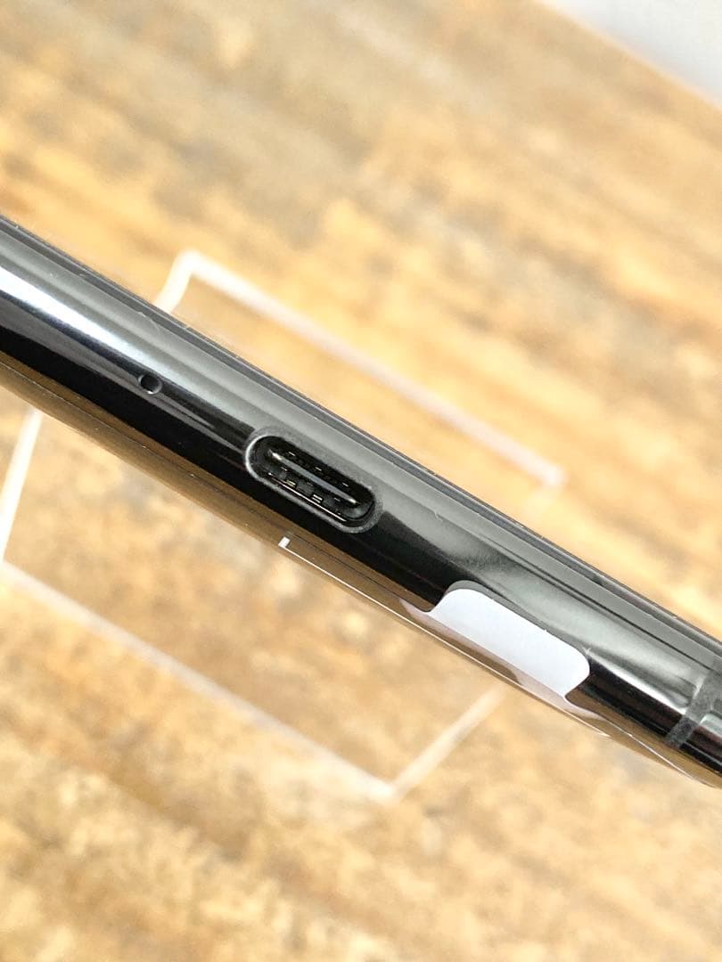 未使用 ソニー Xperia XZ2 SOV38 Premium クロムブラック