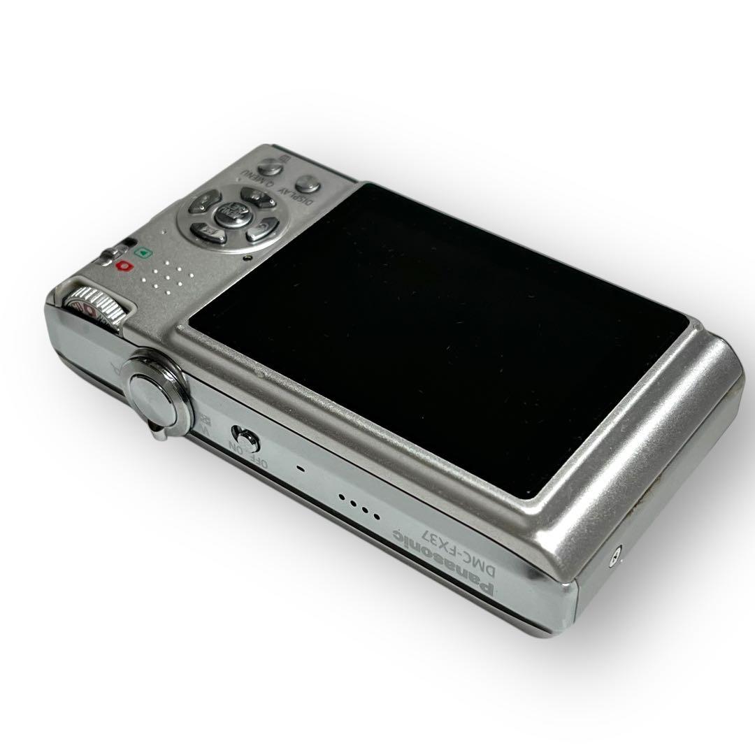 Panasonic Lumix FX37 シルバー