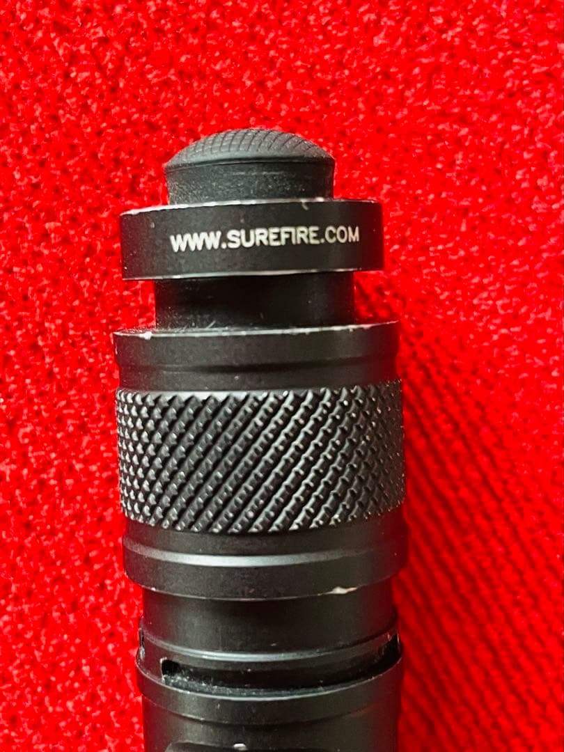 SUREFIRE V2 VAMPIRE ブラック懐中電灯