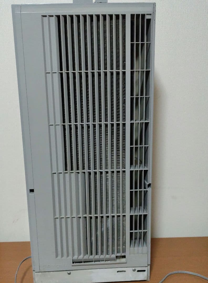 【送料込】 コロナCW1612 窓用エアコン 取付フレーム付き