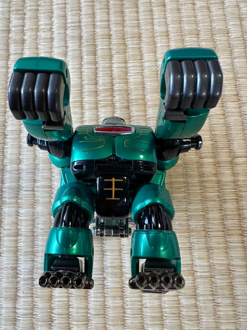 百獣戦隊ガオレンジャー　ガオゴリラ