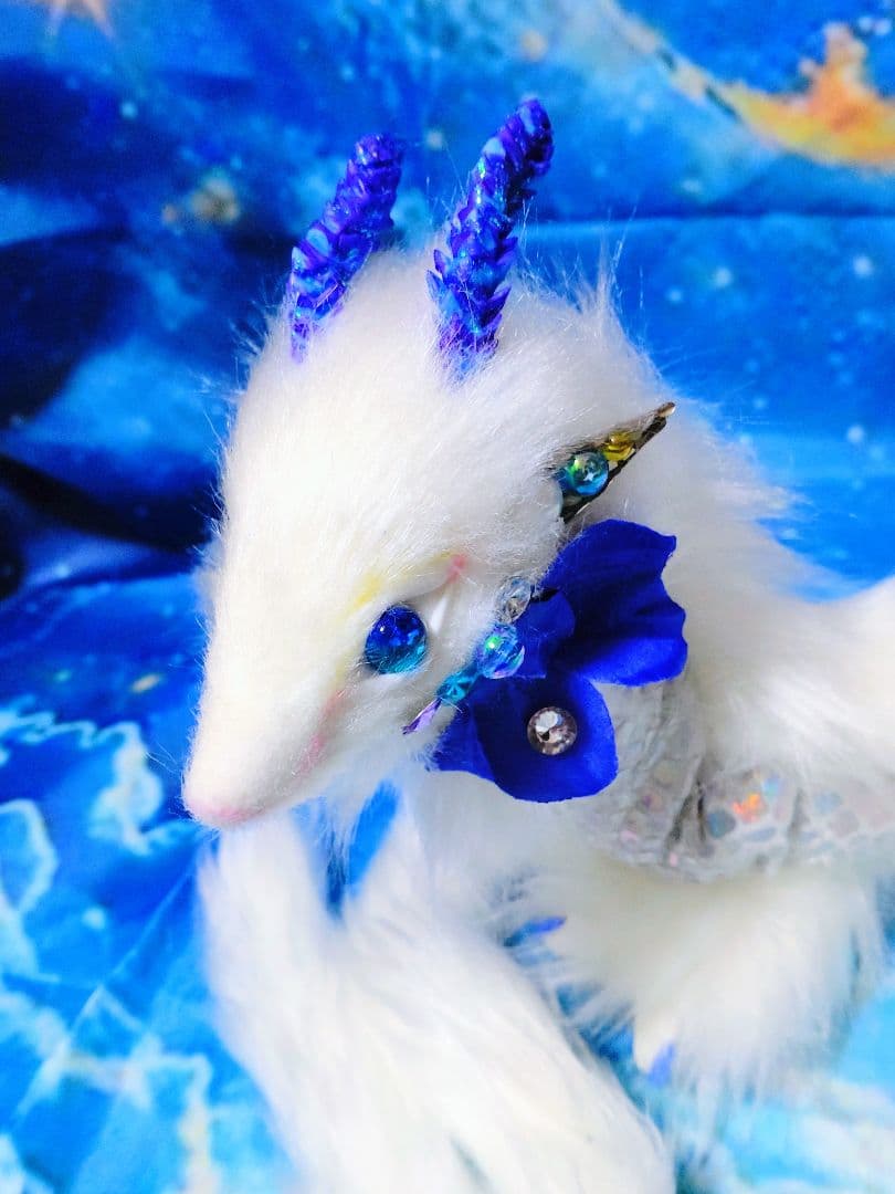 光る瞳蓄光琉球ホタルガラス アートドール ドラゴンartdoll Dragon