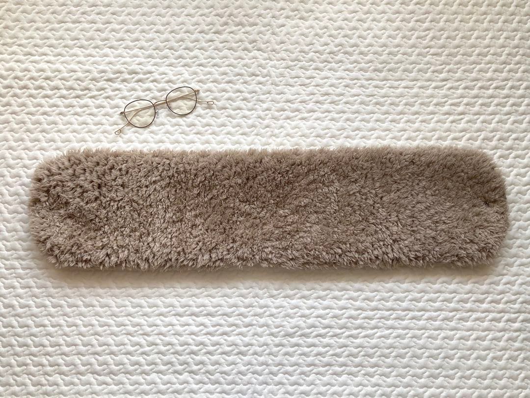 ✳︎ハンドメイド✳︎ふわふわネックウォーマー『イエローピスタチオのボタニカル刺繍』