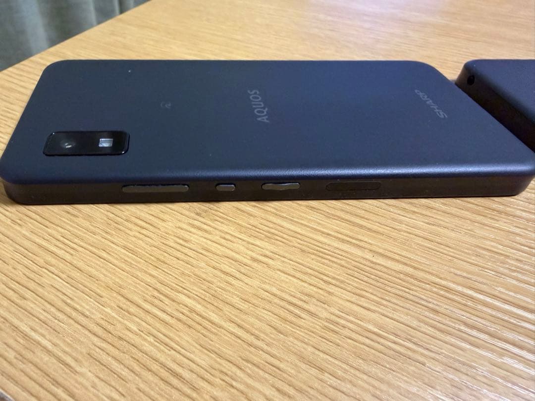 【訳あり2機セット】SHARP AQUOS SH-M20