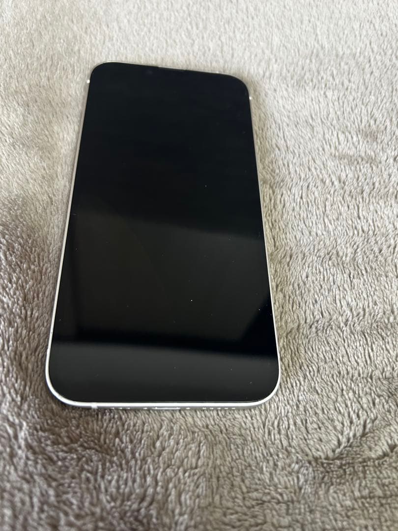 Apple iPhone 13 128 GB スターライトジャンク品