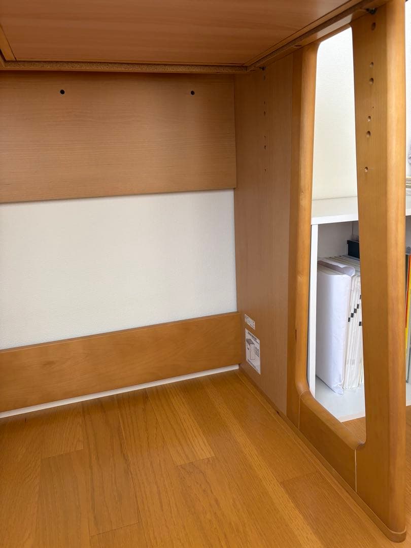 ①/③イトーキ ITOK 学習机 デスク ライト付き ユトレヒト