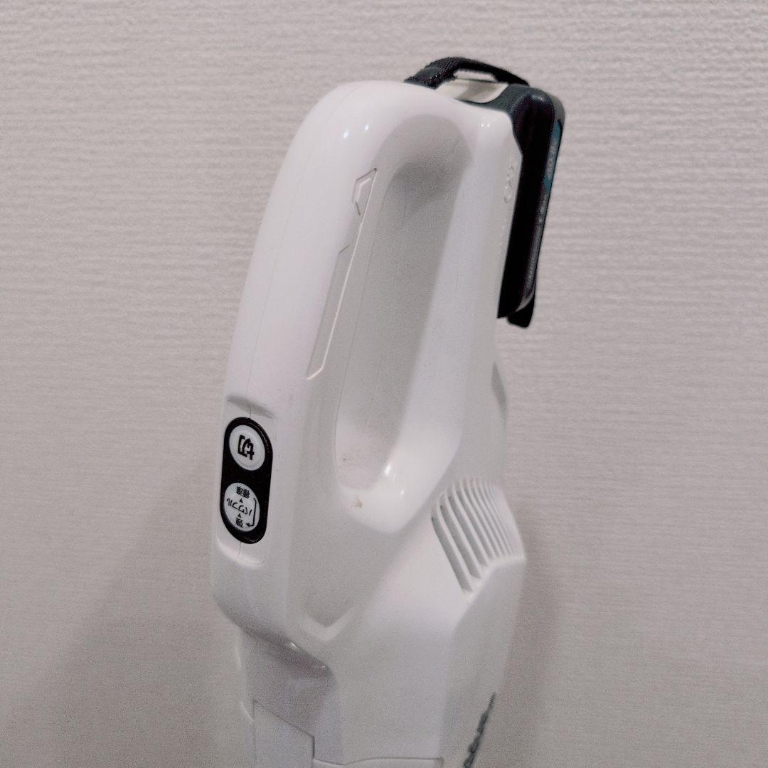 【美品】マキタ コードレス掃除機CL107 10.8Vバッテリ付