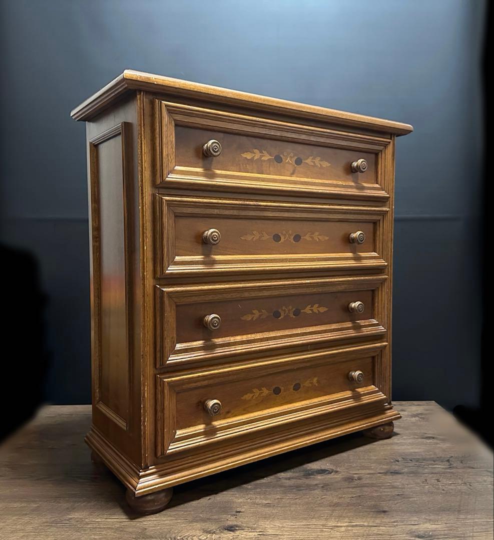 イタリア家具　象嵌　4段　チェスト