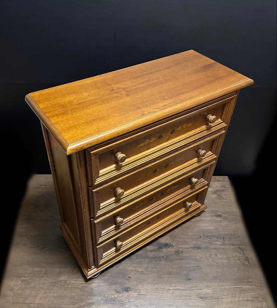 イタリア家具　象嵌　4段　チェスト