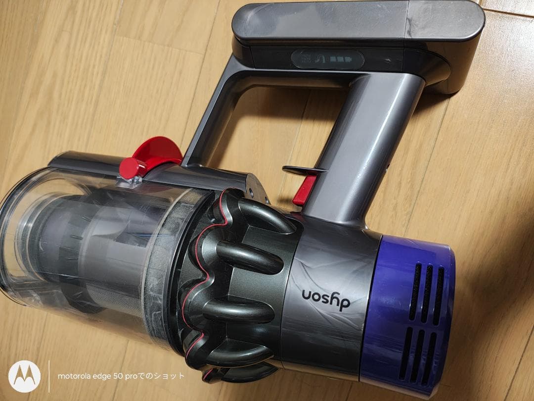 ダイソン★コードレス掃除機★V10本体★ＳV12★バッテリーの状態良好★9