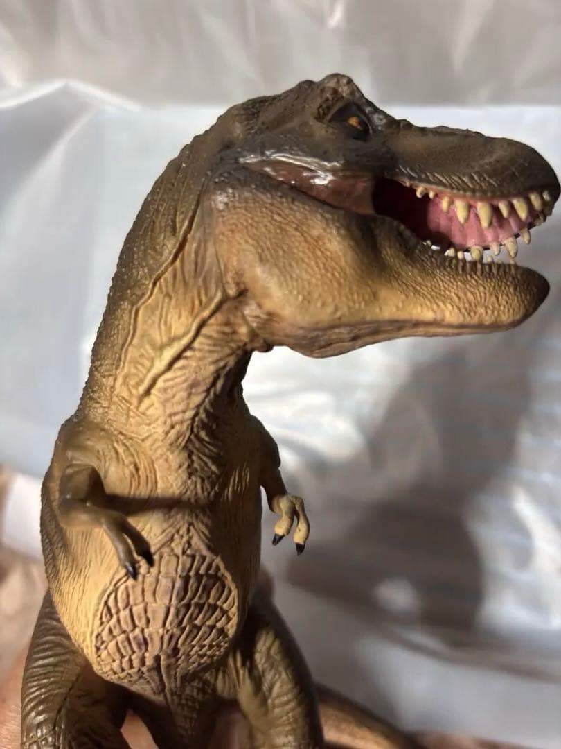 プライム1　Jurassic Park T Rex 限定版フィギュア