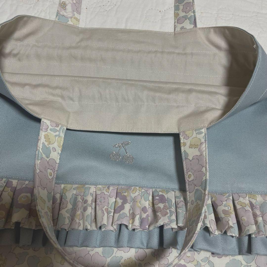 リバティ　レッスンバッグ　お着替え袋　2点　ベッツィ 入園入学セット