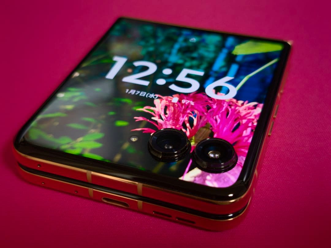 Motorola razr 50 Ultra グローバル版 12GB/512GB
