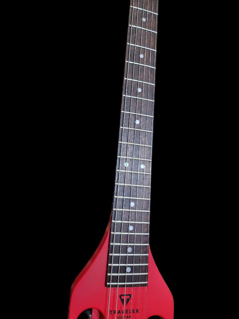 Traveler Guitar Ultra-Light レッドバッグ付き
