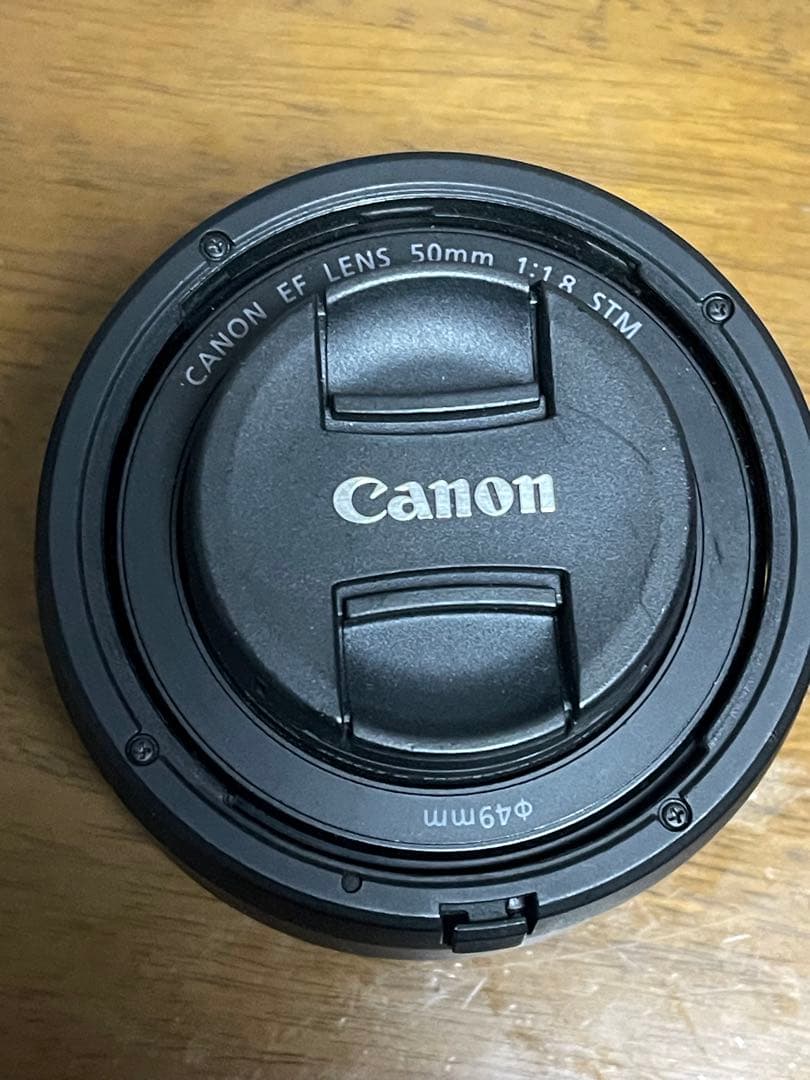 Canon EF 50mm f/1.8 STM レンズ