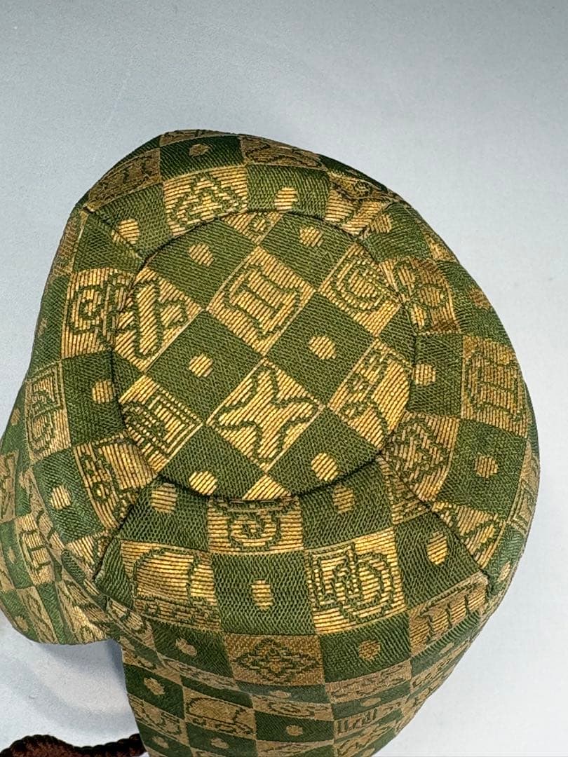 【中古品】茶道具　山岡徹山造　香春肩衝茶入（共箱）
