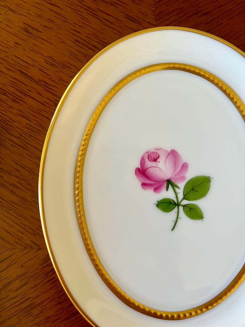 【美品】アウガルテン　飾り皿　ウィンナーローズ