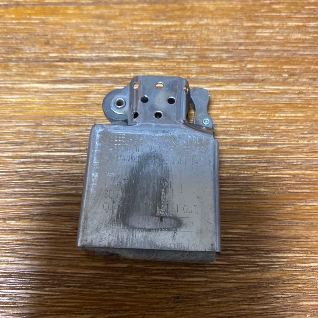 必見‼️ZIPPO ジッポ　MFG CO PAT.2032695 シルバー色