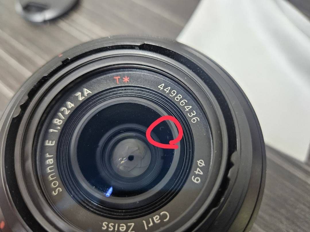 SONY SEL24F18Z レンズ