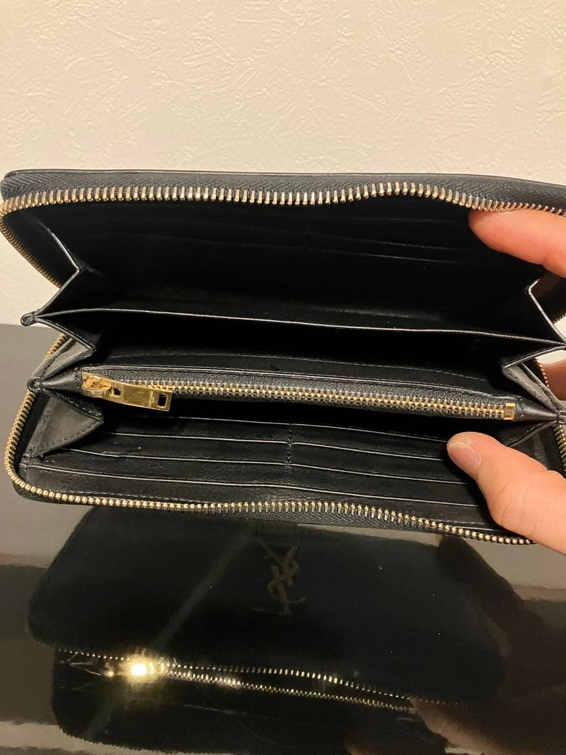 サンローラン長財布