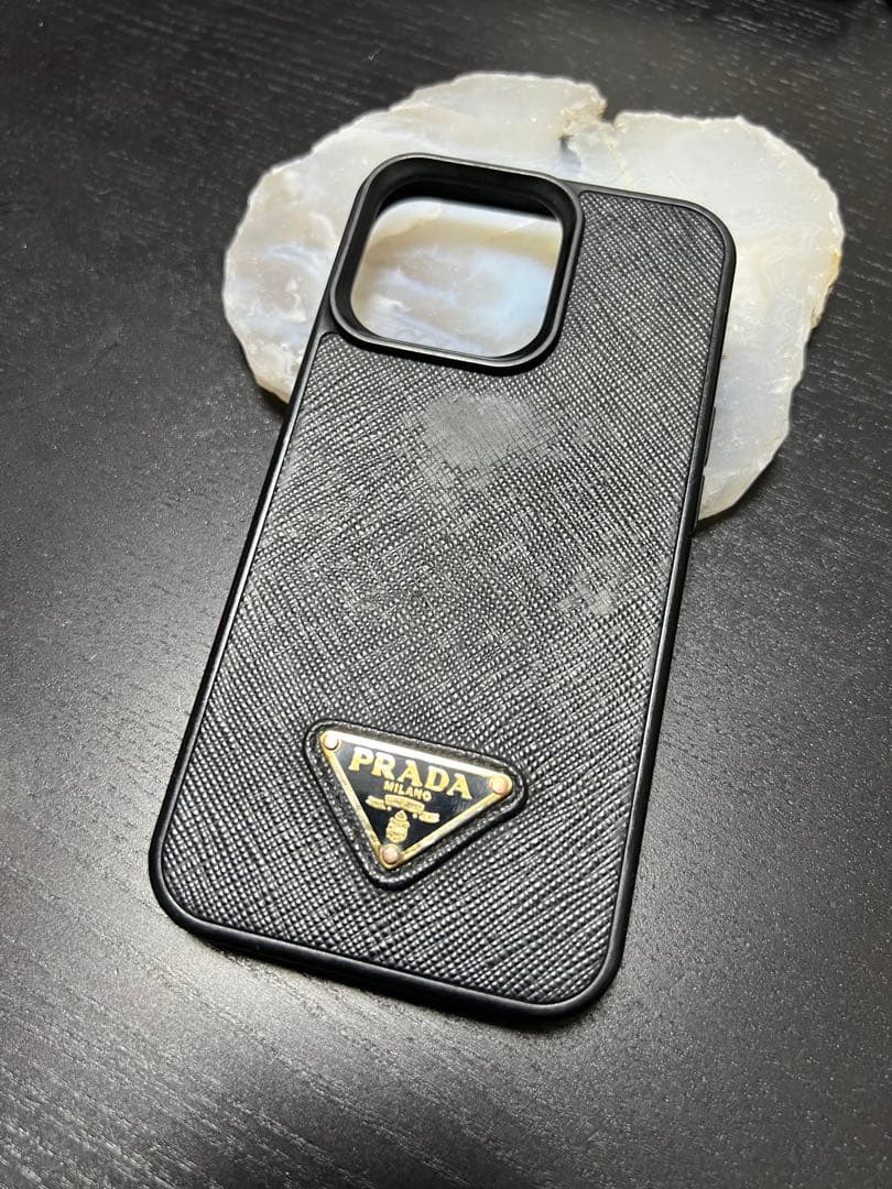 PRADA サフィアーノレザー iPhone13 Pro 用ケース