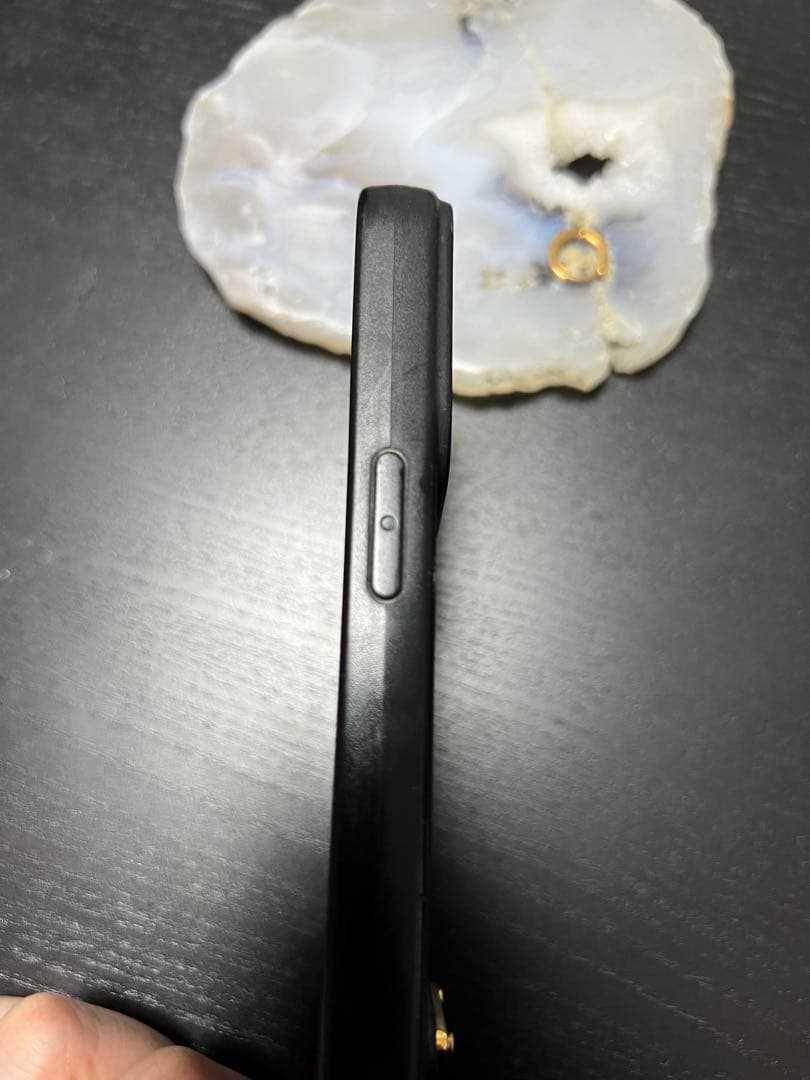 PRADA サフィアーノレザー iPhone13 Pro 用ケース