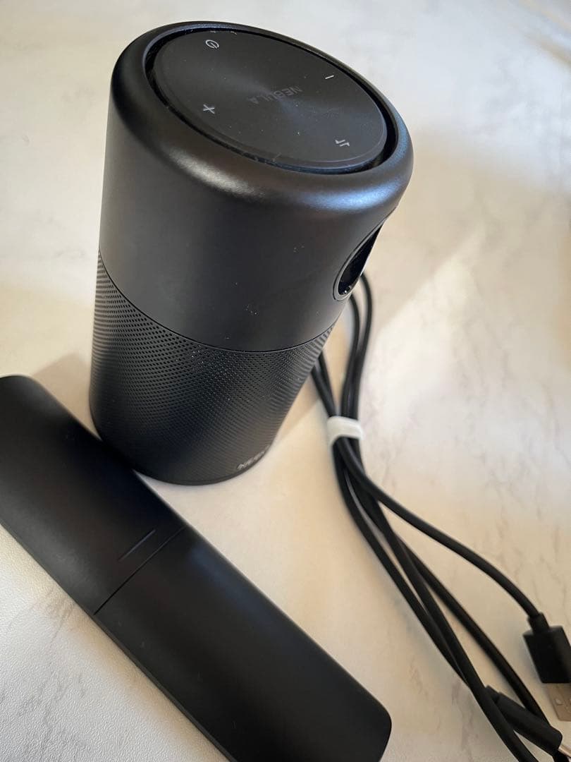 NEBULA Capsule Pro プロジェクター本体