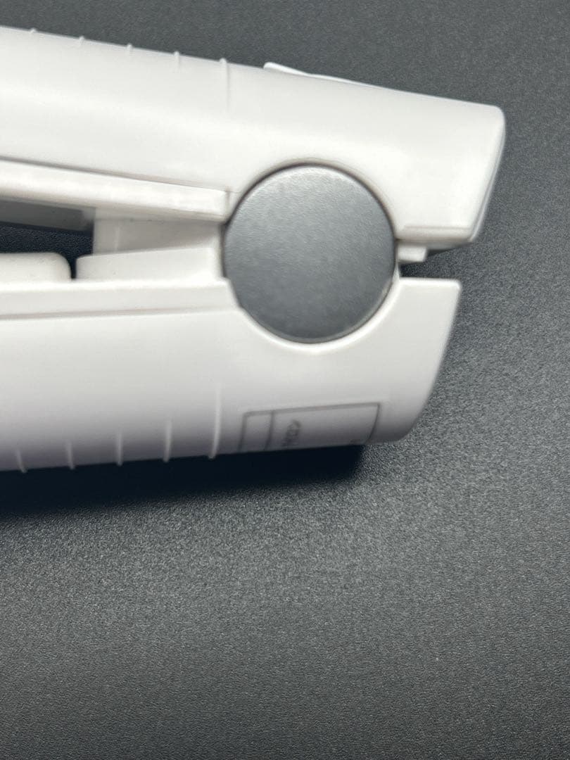 【美品】Kibber 超音波トリートメントアイロン ホワイト 、サロン級 ツヤ髪